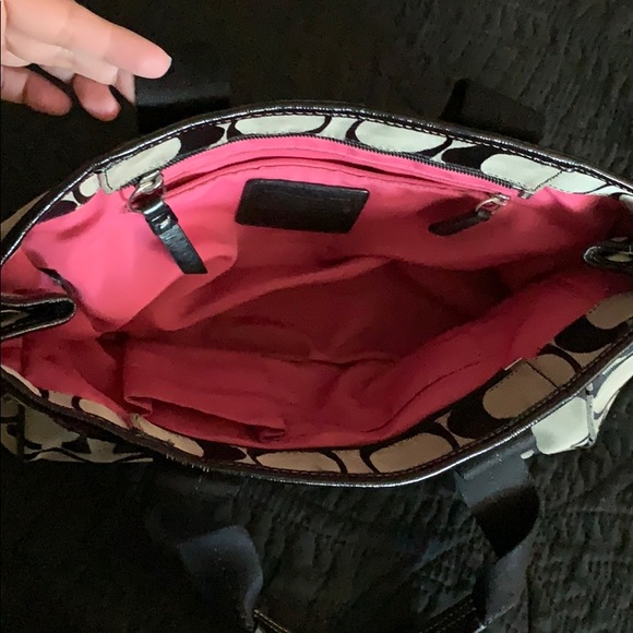 Coach shoulder purse - Picture 4 of 4